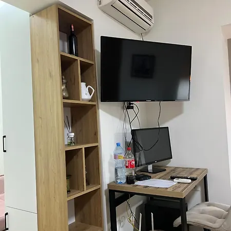 Bright & Roomy Myslym Shyri 티라나