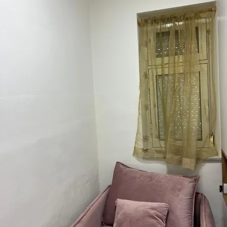 Bright & Roomy Myslym Shyri 아파트 티라나